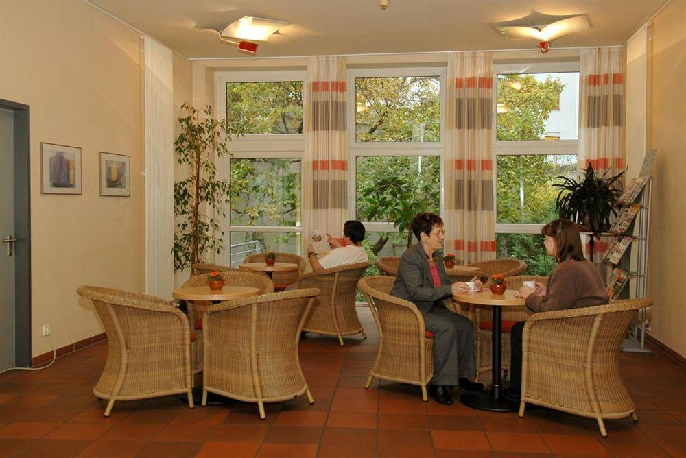 Cvjm Dusseldorf Hotel & Tagung מסעדה תמונה